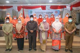 Rasidah Alfedri Dilantik sebagai Ketua Dekranasda Siak